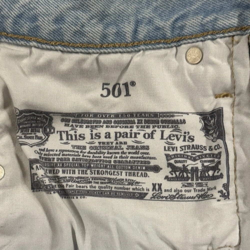 Levi’s Premium 501 Original Shorts, Women's Size 25 Ojai Frost Light Indigo - Picture 4 of 7